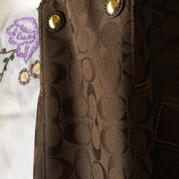GUC Coach Crossbody Bag - Picture 7 of 8